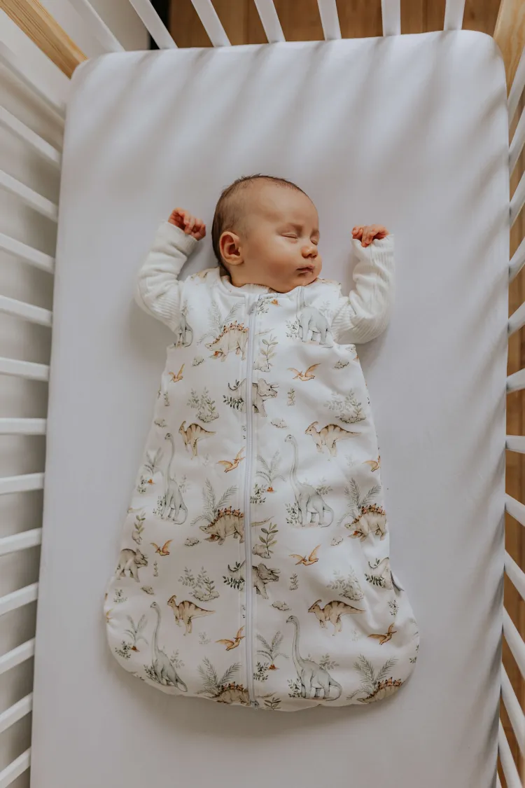 Śpiworek dla dziecka do spania 1,5 tog triceratops babybaj