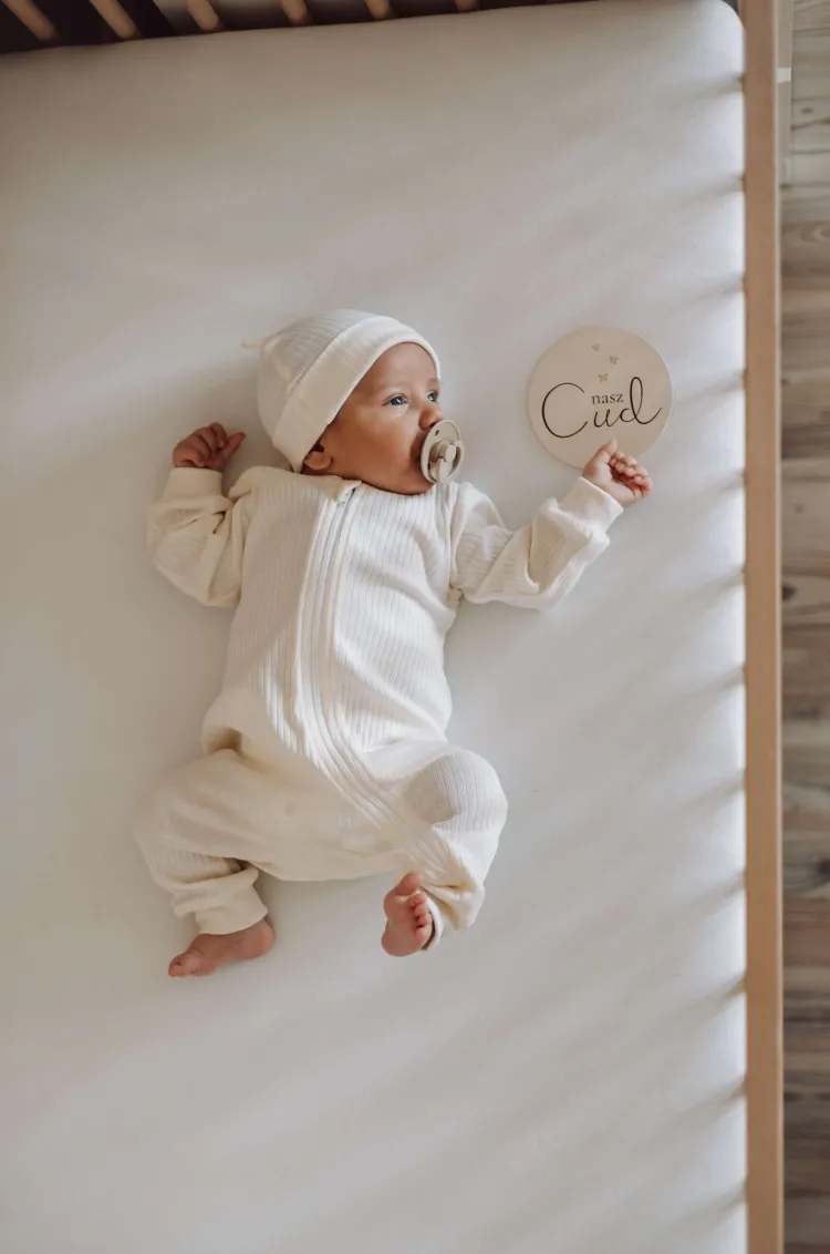 Pajacyk na suwak Ecru