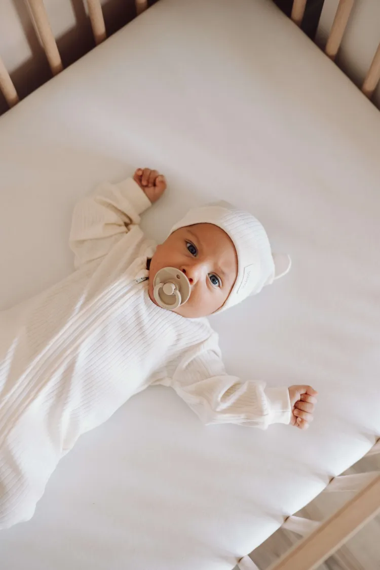 Pajacyk na suwak Ecru