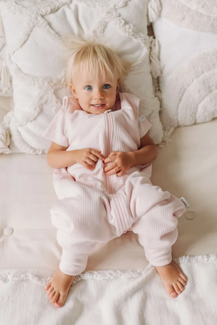 Śpiworek z nogawkami 1,5 tog Prążek różowy